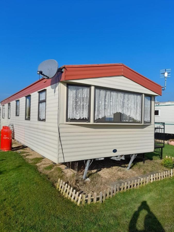 Вилла Kings Caravan - Family Groups Only - Very Quiet Park Скегнесс Экстерьер фото
